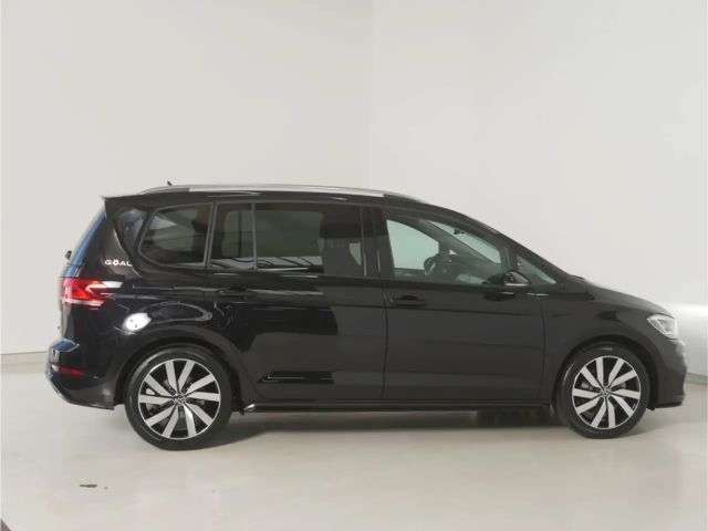 Volkswagen Touran 1.5 TSI DSG R-Line