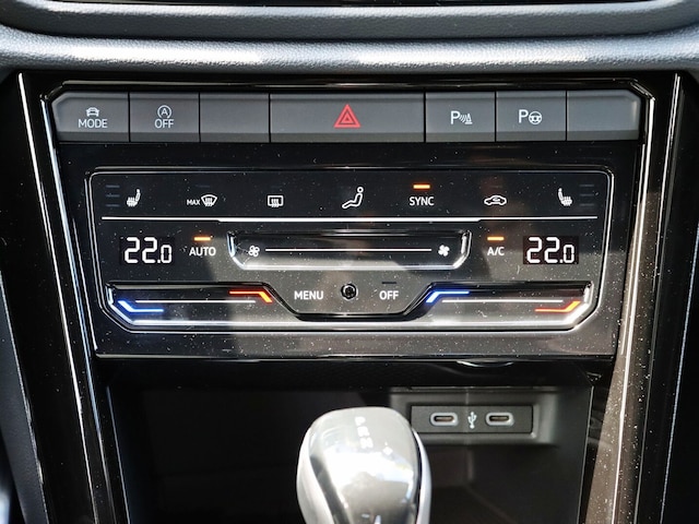 Volkswagen T-Roc 1.5 TSI DSG IQ.Drive R-Line