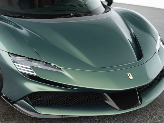 Ferrari SF90 Stradale