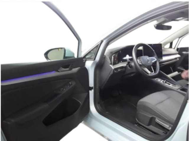 Volkswagen Golf 1.5 eTSI DSG Golf VIII Life