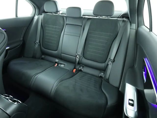 Mercedes-Benz C 300 AMG Line C 300 d Sedan