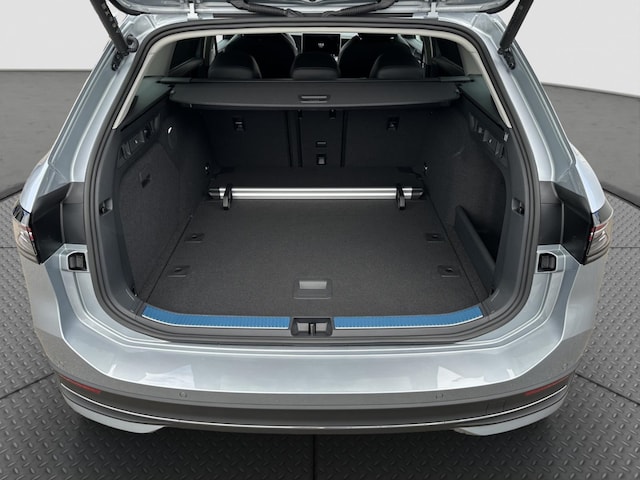 Volkswagen Passat 1.5 eTSI Business DSG