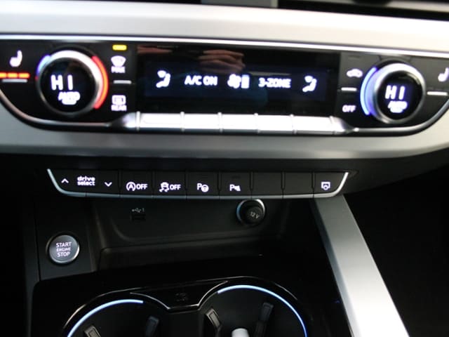 Audi A4 45 TFSI Avant Quattro S-Line S-Tronic
