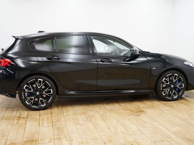 BMW 135 5-deurs Sedan xDrive