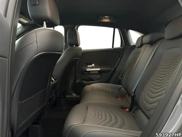 Mercedes-Benz GLA 200 Progressive