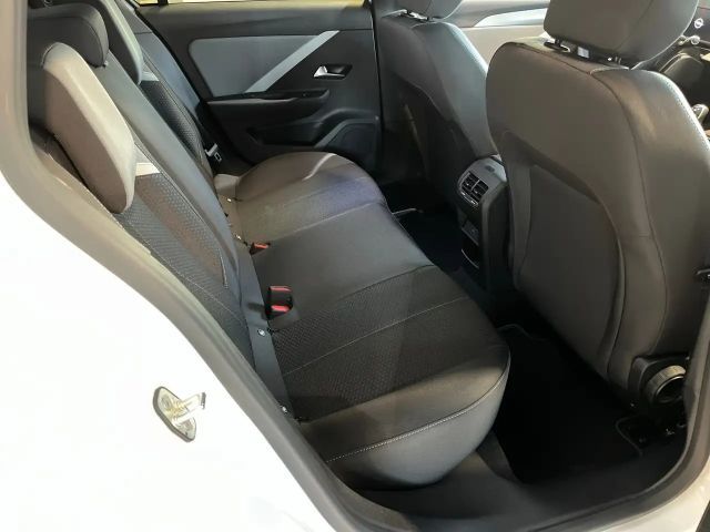 Opel Astra 1.2 Turbo Sports Tourer Turbo