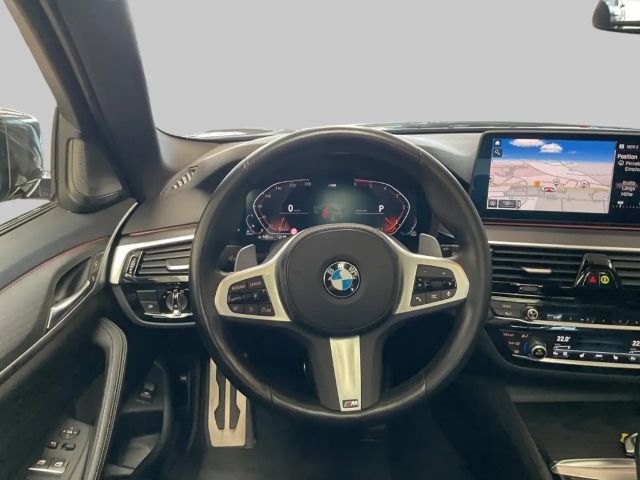 BMW 540 540d M-Sport Touring xDrive
