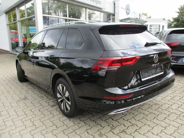 Volkswagen Golf 1.0 TSI Golf VIII Move Variant