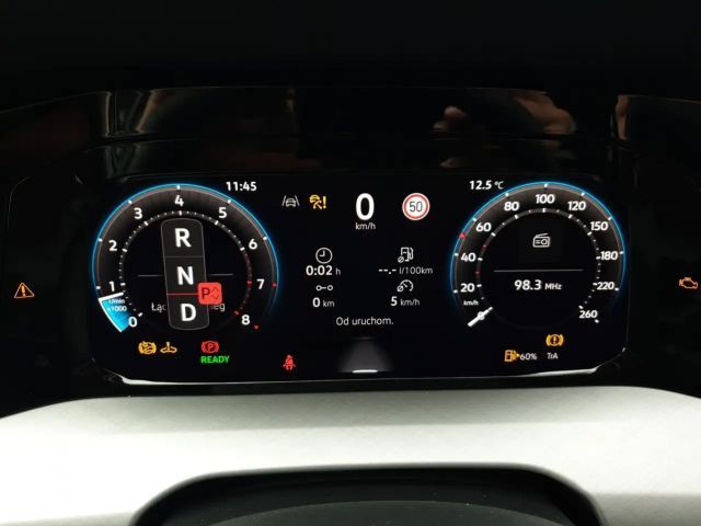 Volkswagen Golf 1.5 TSI DSG Life Variant