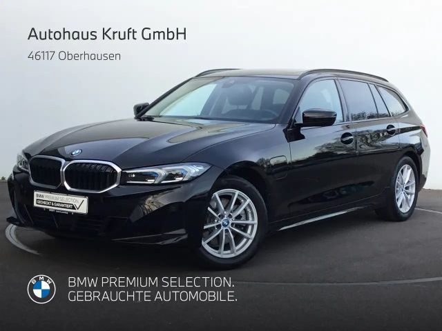BMW 330 330e Touring xDrive