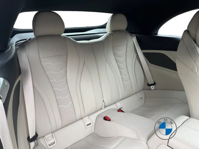 BMW 840 840i Cabrio M-Sport xDrive