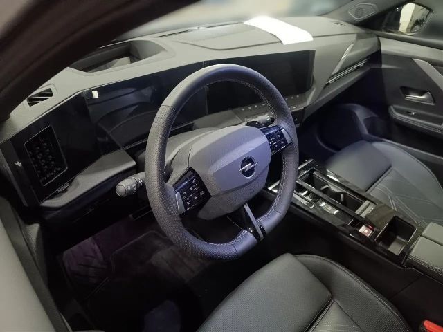 Opel Astra Sports Tourer Ultimate