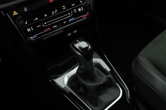 Volkswagen T-Roc 1.5 TSI DSG R-Line