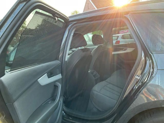Audi A4 40 TDI Avant S-Tronic