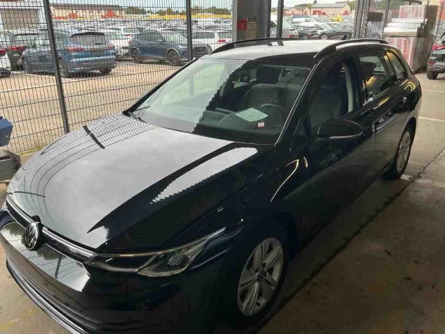 Volkswagen Golf 1.5 TSI DSG Life Variant