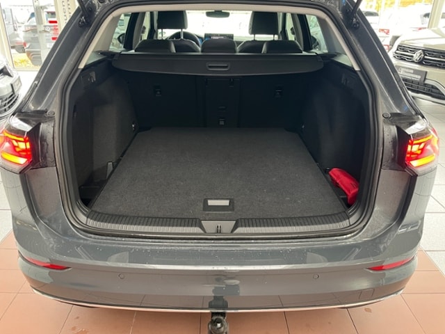 Volkswagen Golf 2.0 TDI DSG Golf VIII Variant