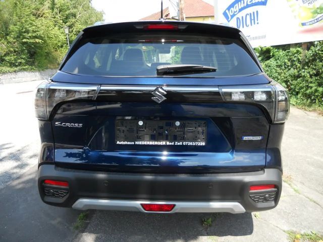 Suzuki S-Cross AllGrip Hybrid