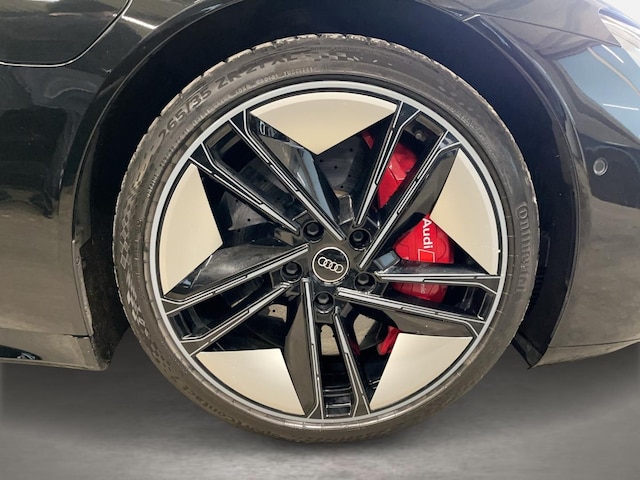 Audi RS e-tron GT Quattro