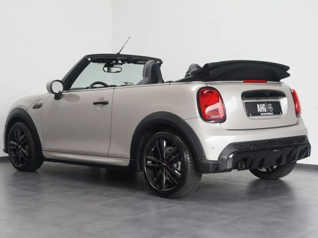 MINI Cooper Cabrio John Cooper Works Trim
