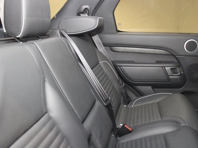 Land Rover Discovery AWD D250 HSE