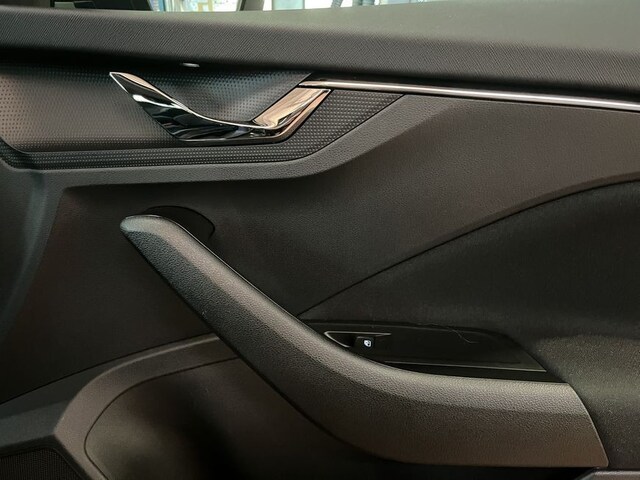 Skoda Kamiq 1.0 TSI Tour