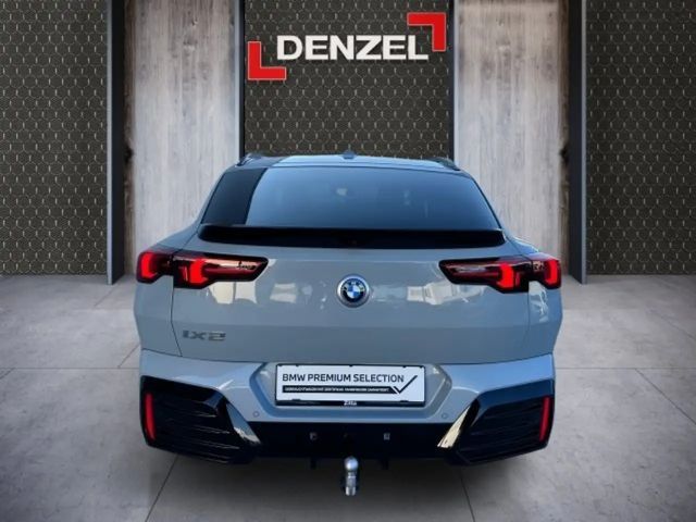 BMW iX2 eDrive 20 U10