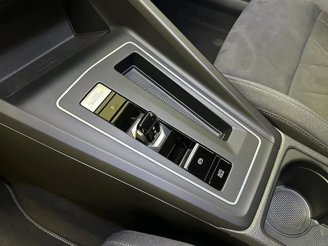 Volkswagen Golf DSG Life Variant