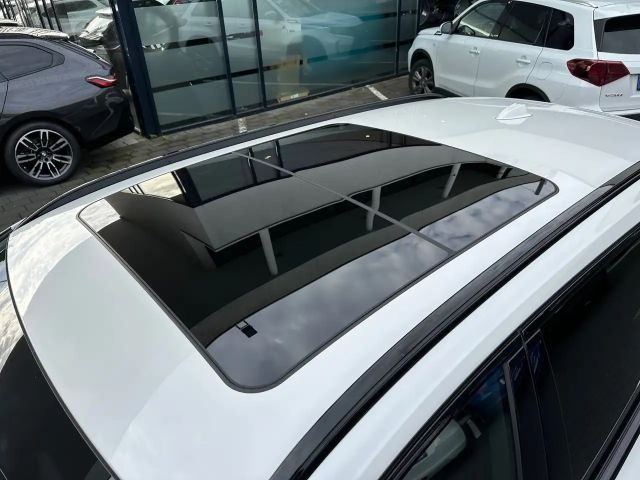 BMW 320 320i M-Sport Touring