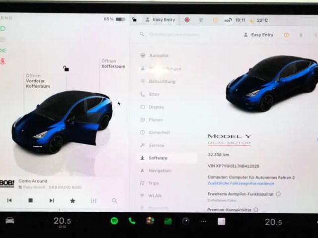 Tesla Model Y AWD Performance