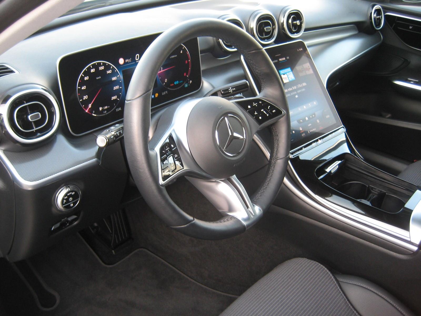 Mercedes-Benz C 220 AVANTGARDE C 220 d Estate