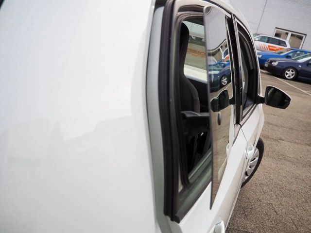 Volkswagen up! Move Move up!