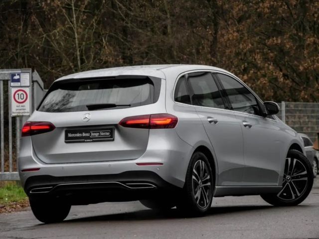 Mercedes-Benz B 200 Progressive