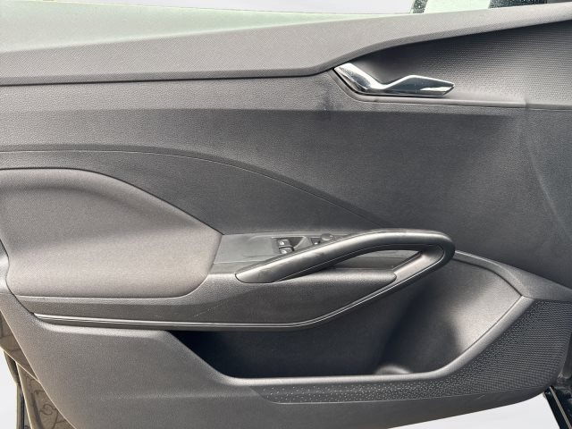 Skoda Fabia 1.0 MPI Smartlink Front Assist LED