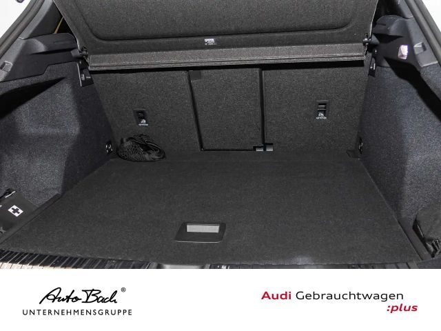 Audi Q3 S-Line S-Tronic