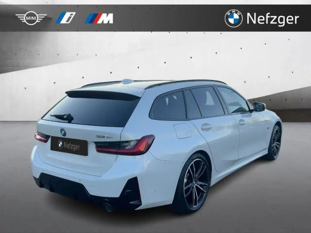 BMW 330 330e M-Sport Touring