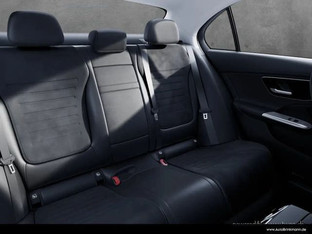 Mercedes-Benz C 180 AMG Line Sedan