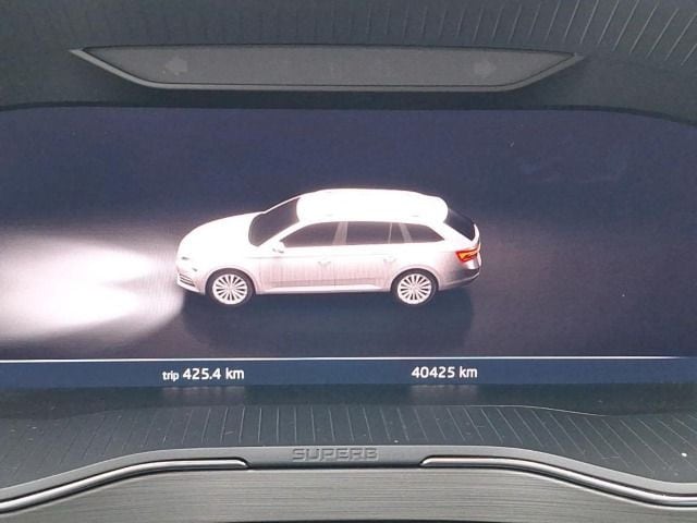 Skoda Superb 2.0 TDI Combi Style Style