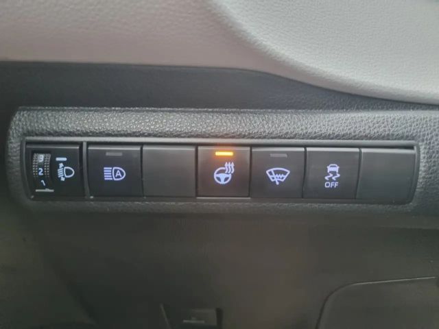 Toyota Corolla Active