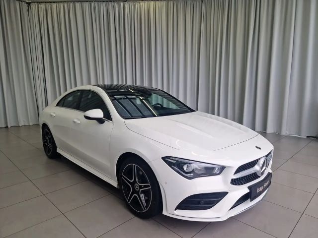 Mercedes-Benz CLA 200 AMG Line Coupé