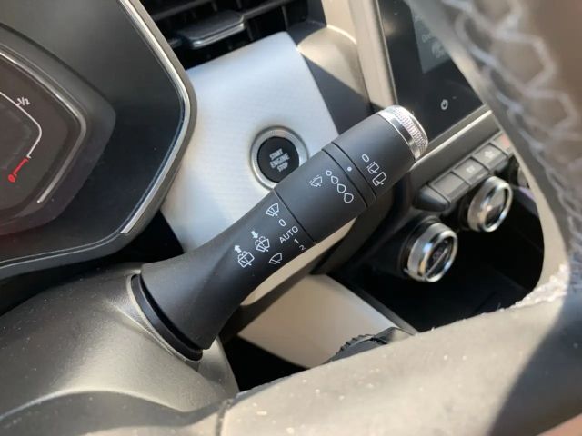 Renault Clio E-Tech Intens