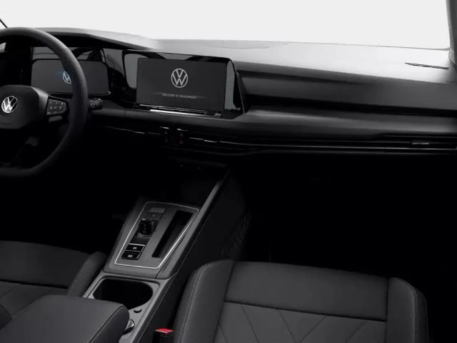 Volkswagen Golf 1.5 eTSI DSG Golf VIII IQ.Drive