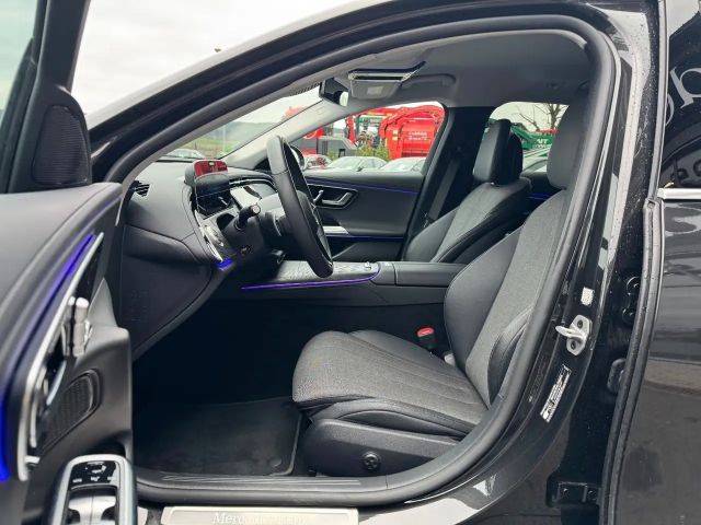 Mercedes-Benz E 220 AVANTGARDE E 220 d Estate