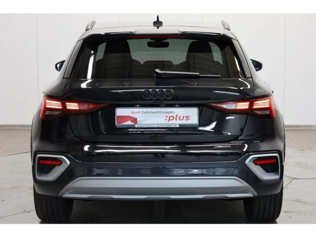 Audi A3 35 TFSI S-Tronic Sedan