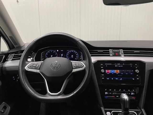 Volkswagen Passat 1.5 TSI DSG Variant