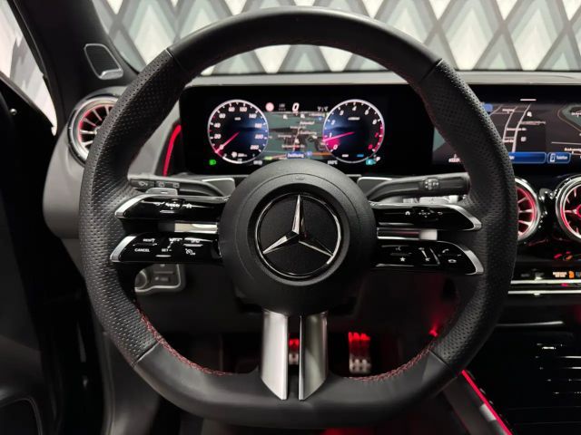 Mercedes-Benz GLB 180 AMG Line
