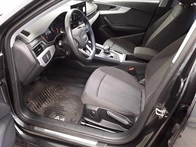 Audi A4 35 TFSI S-Tronic Sedan