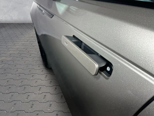 Land Rover Range Rover Velar D300 Dynamic SE