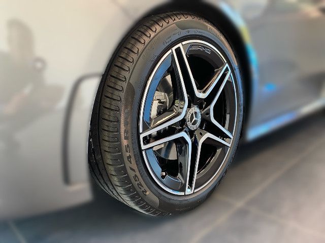 Mercedes-Benz B 200 Sedan