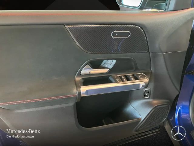 Mercedes-Benz GLB 200 AMG Line