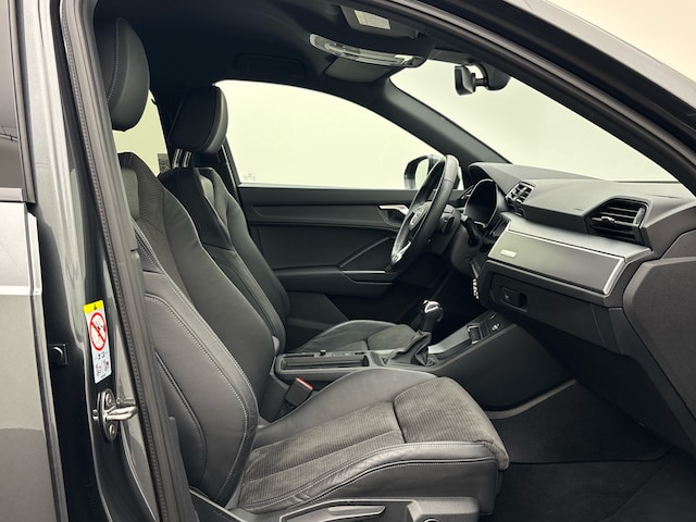 Audi Q3 35 TDI S-Line S-Tronic